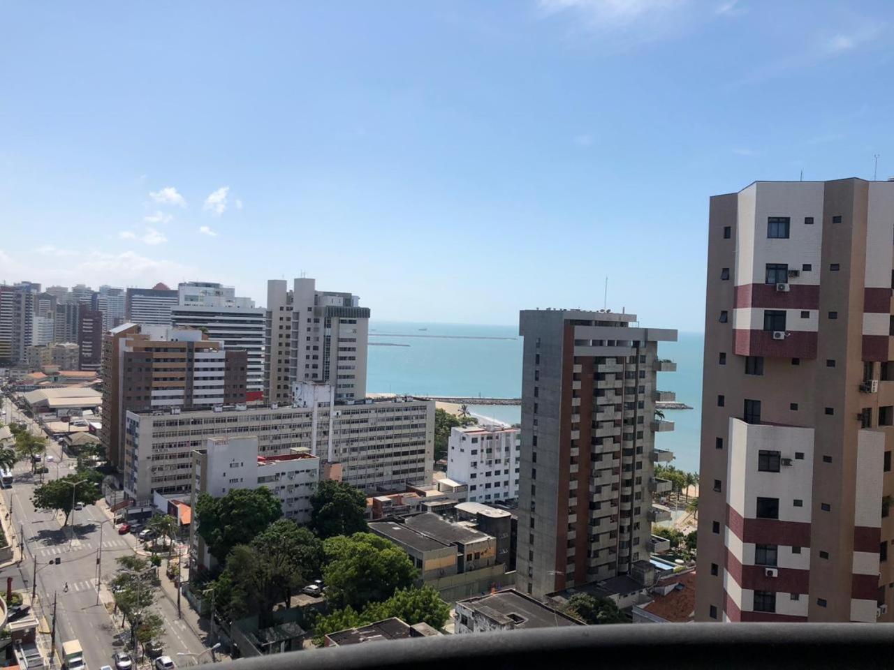 Saint Martin Flat - Com Estacionamento - 1 Quadra Da Beira Mar Apartamento *